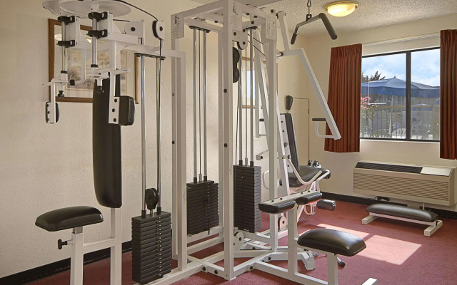 Days Inn by Wyndham Fresno South