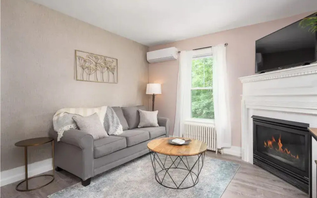 TuckAway Suites at East Branch