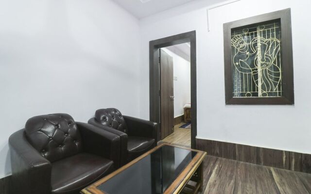 OYO Flagship 18658 Hotel Royal Green