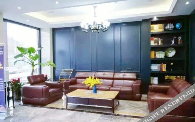 Lano Hotel (Nanzhao Renmin Road)