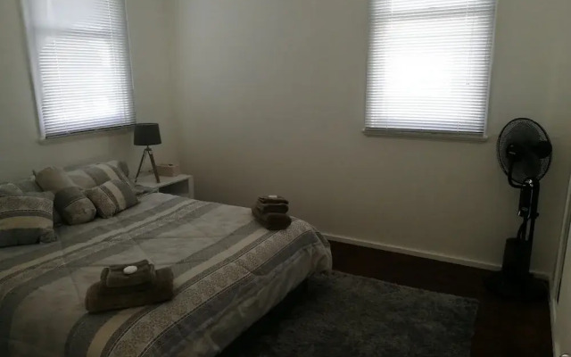 Lake Tyrrell Accommodation Sea Lake