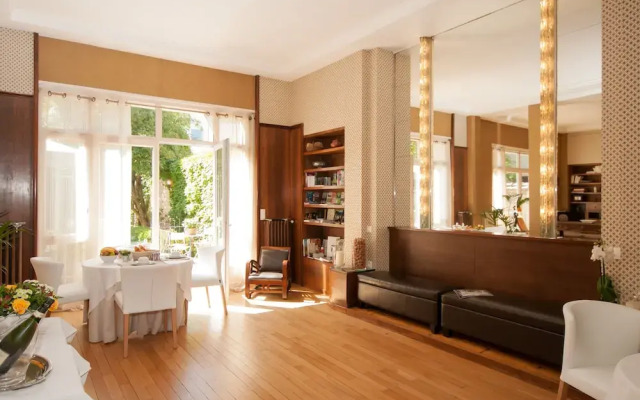 La Demeure des Sacres