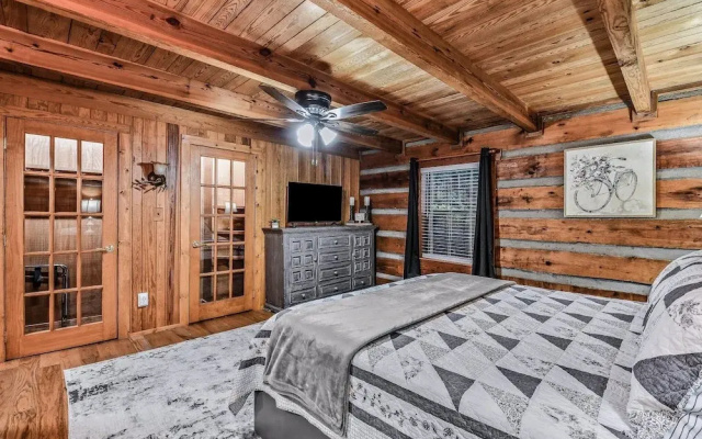 Hidden Acres Lodge 3 Bedroom Cabin