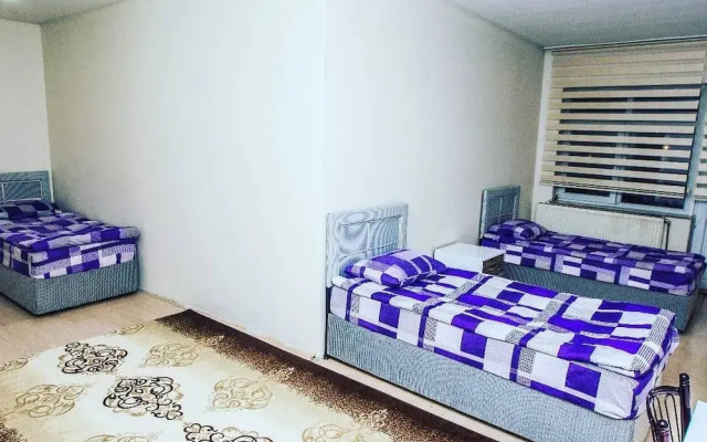 Huzur Bayan Apart