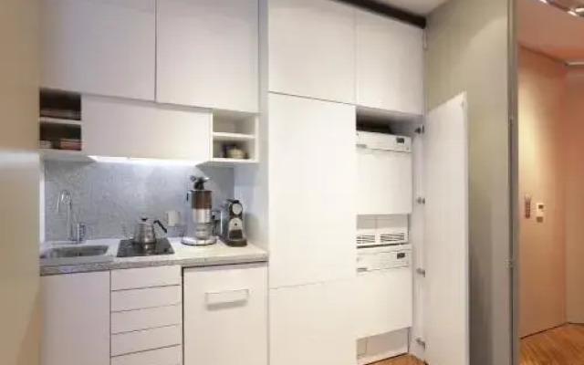 Matignon Terrace Apartment