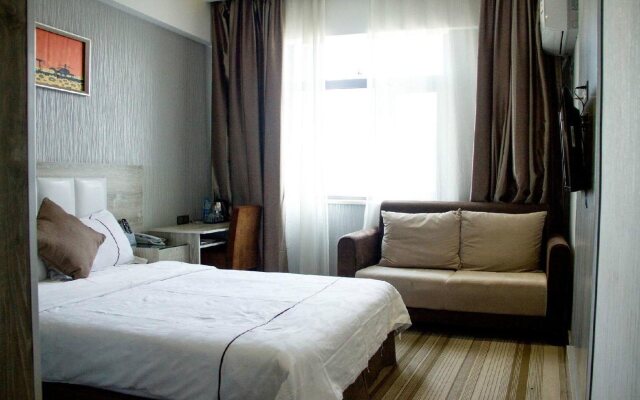 Leisure Hotel