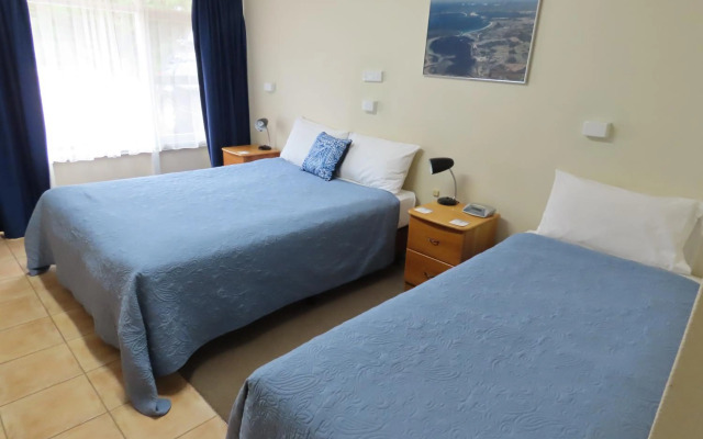 Emu Point Motel