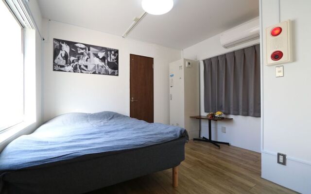 Simon's house Shinjuku