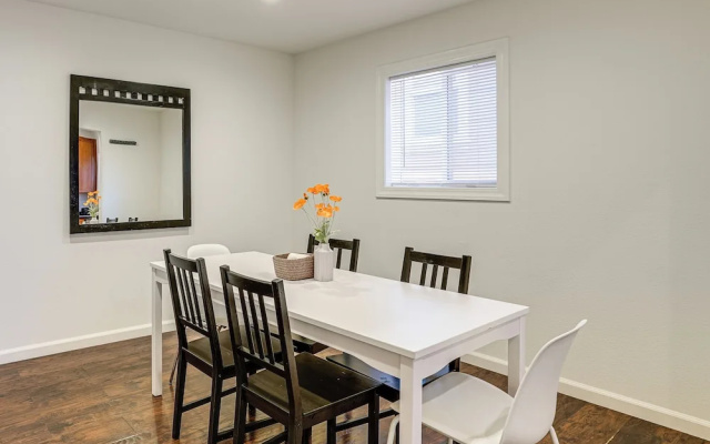 Spacious & Central! Pet-friendly Emeryville Home