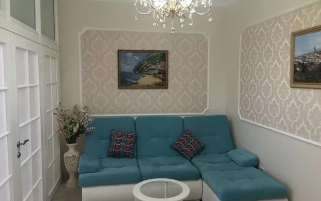 Apartment Ninel