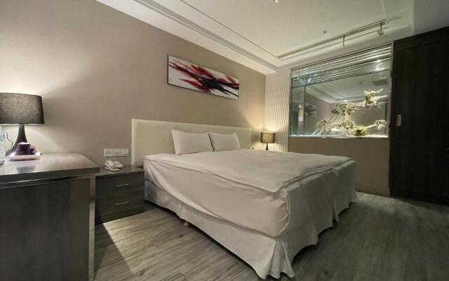 Royal Fine Hotel
