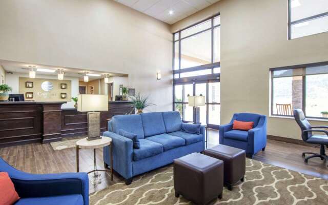 Comfort Inn at Royal Blue