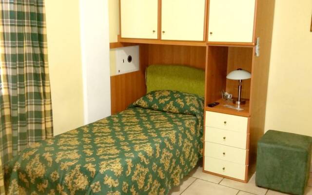 Studio in Reggio di Calabria - 2 km From the Beach