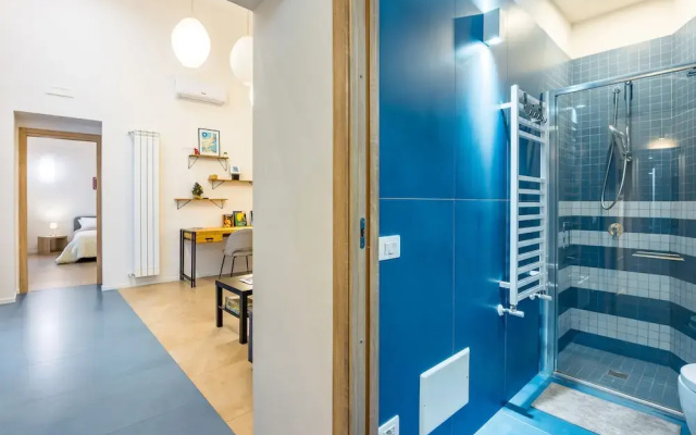 Art Apartment by Napoliapartments