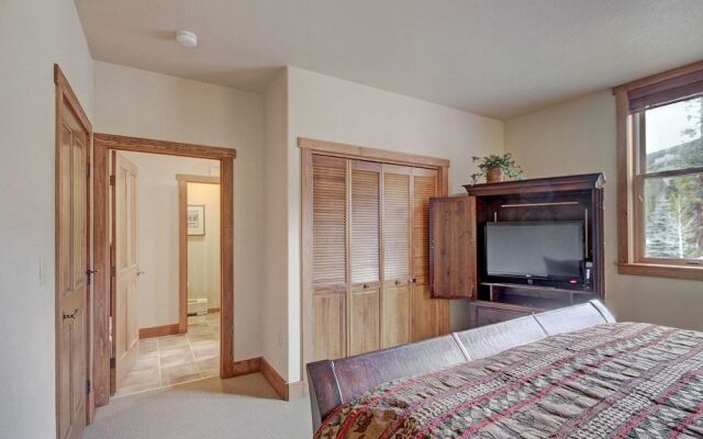 2326 Red Hawk Townhomes