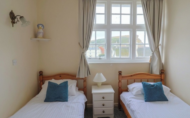 Flat F Bay House
