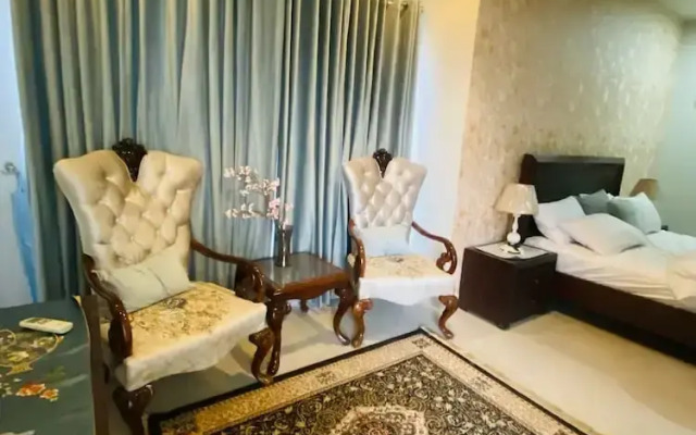 2Bedroom BahriaTown-Manzar Holiday Homes