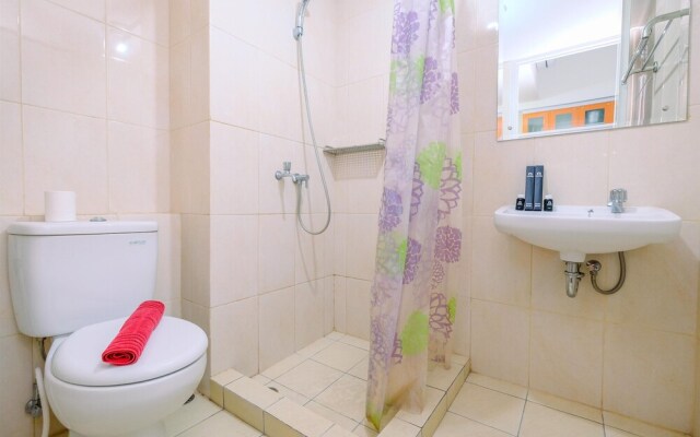 Comfy and Tidy Studio Apartment at Springlake Summarecon Bekasi