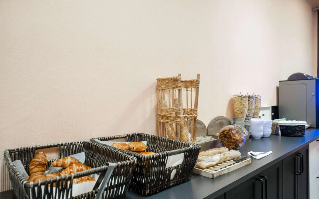Comfort Hotel Toulouse Sud
