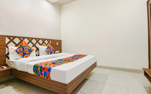 Fabhotel Legacy