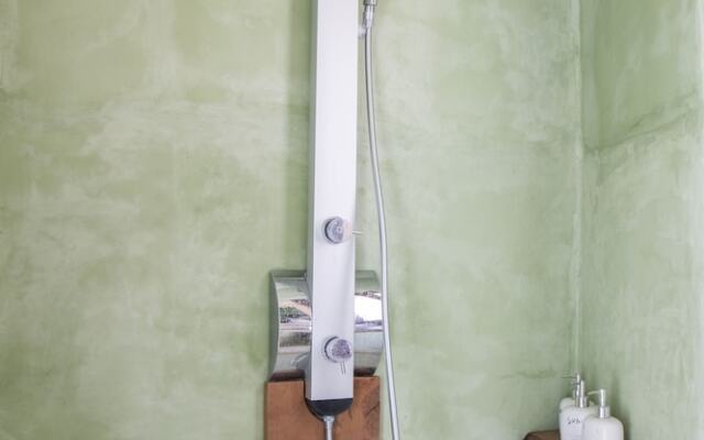 Spathi Beach Suites Kea