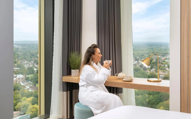 Hilton Woking