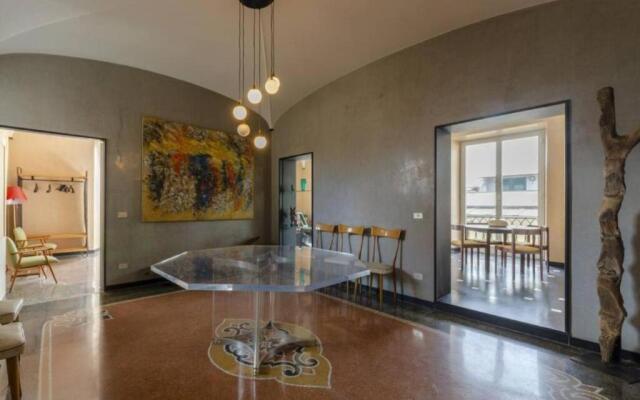 JOIVY Exclusive Flat For 6 Near Cathedral Of Genoa