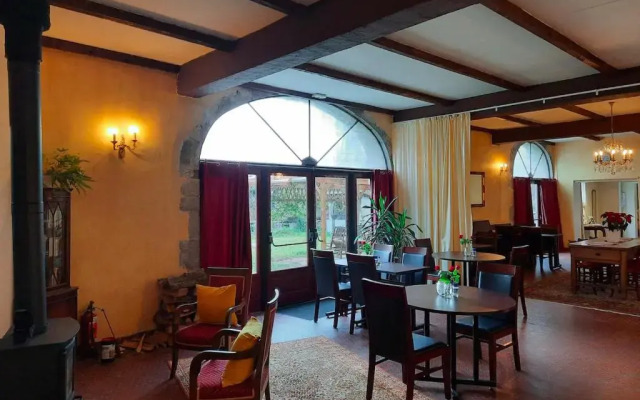 Domaine Lou Castet B&B