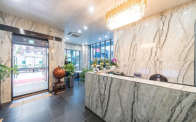 Starhills Hotel