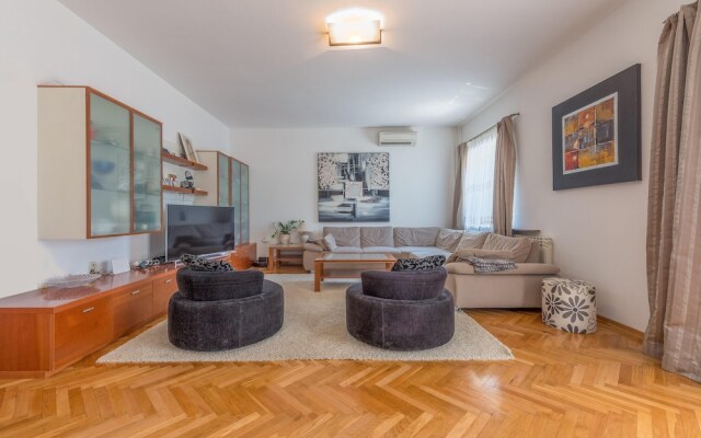 Villa Lux Nina - 6 bedrooms - pool&sauna