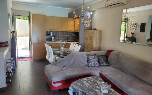 Deluxe 3BD Pool Villa in Chrousso beach Paliouri