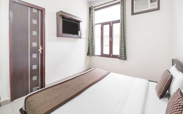 OYO 15929 Comfort Residency