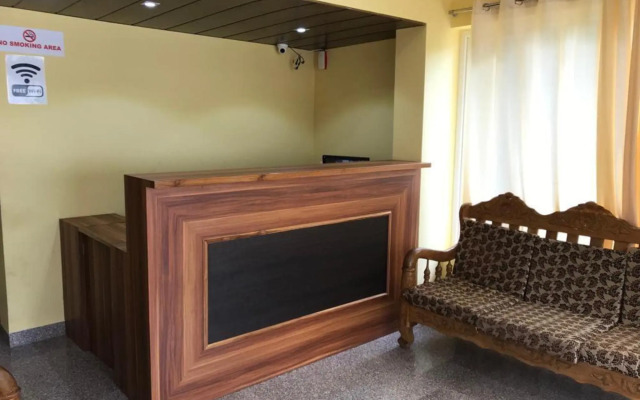 OYO 18822 Hotel Baga Prime