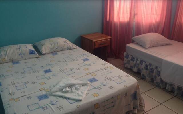 Chaleanor Hotel