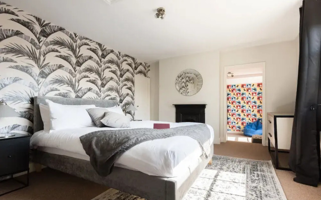 The Saint Giles Haunt - Bright & Central 3bdr Georgian Townhouse