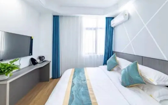 Minghu Xiaozhu Boutique Inn