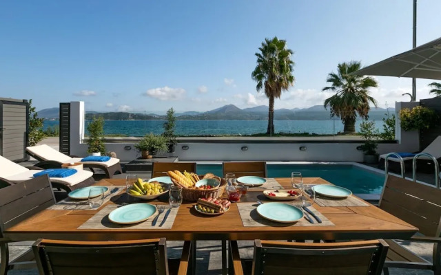 White Rock Villas Lefkada Prestige Villa With Private Pool