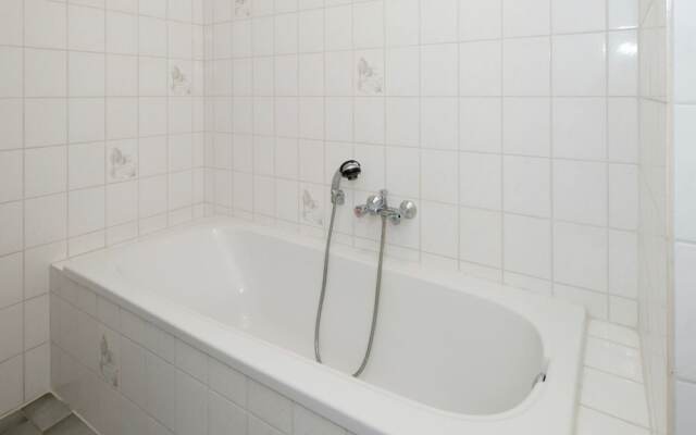 Quaint Apartment in Oosterend Terschelling near Sea