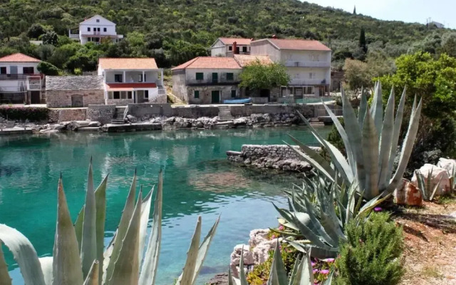 Sea View - 7 m From Beach - A1