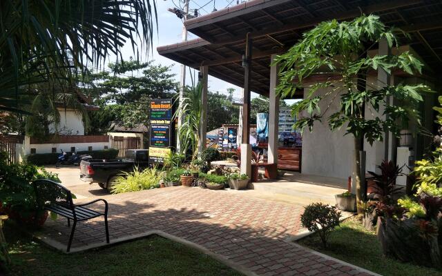 Lanta Intanin Resort