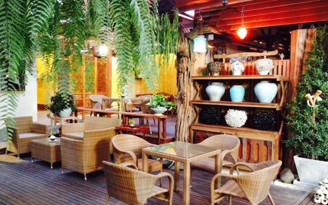 VC@Suanpaak Hotel & Serviced Apartments