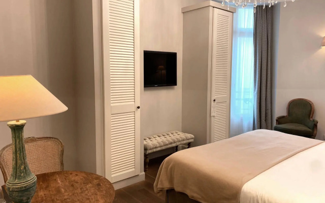New Hotel Roblin