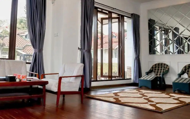 Sierra By Semusim Villa