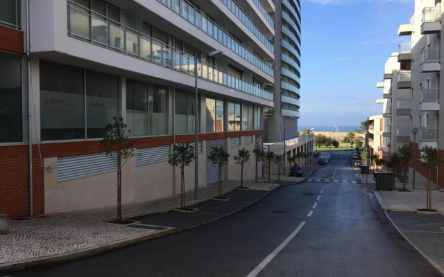 Galante Beach Apartment Wi-fi Private Parking