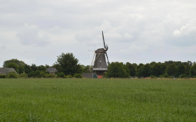 Farmhouse in Geesteren Near Forests