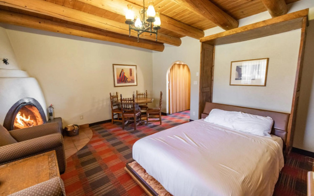 Sagebrush Inn & Suites