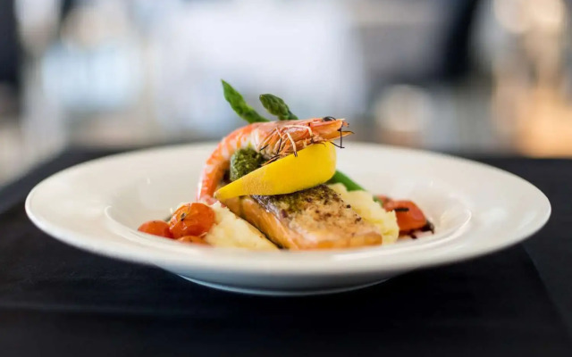 Ramada Hotel Hope Harbour