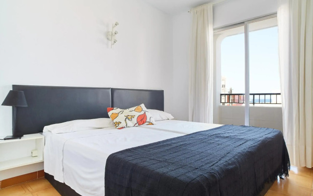 Apartamentos San Antonio Beach
