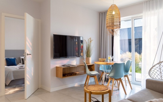 Apartment With a Pool, Attractions for Children