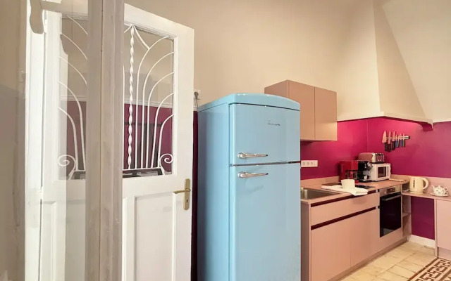 Live in Athens PANGRATI Fine Residence